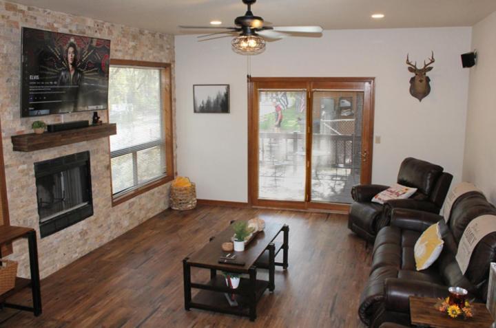 Kathys Cabin, King Bed, Hot Tub, Near-Nau & Downtown Attractions, Perfect Year-Round Mountain Getaway Flagstaff Bagian luar foto