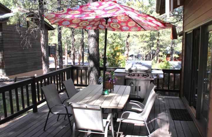 Kathys Cabin, King Bed, Hot Tub, Near-Nau & Downtown Attractions, Perfect Year-Round Mountain Getaway Flagstaff Bagian luar foto